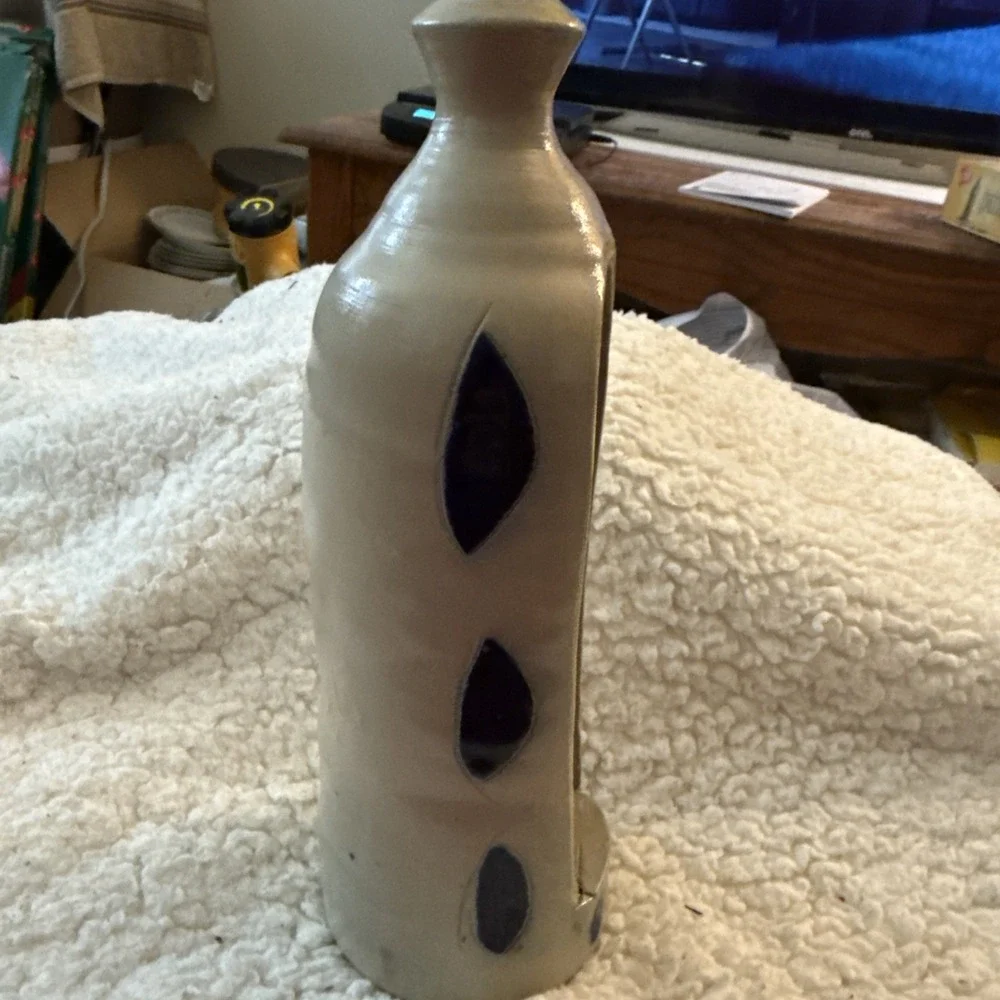 Williamsburg Pottery Salt Glaze Colonial Jug Candle Holder Cobalt Blue 9